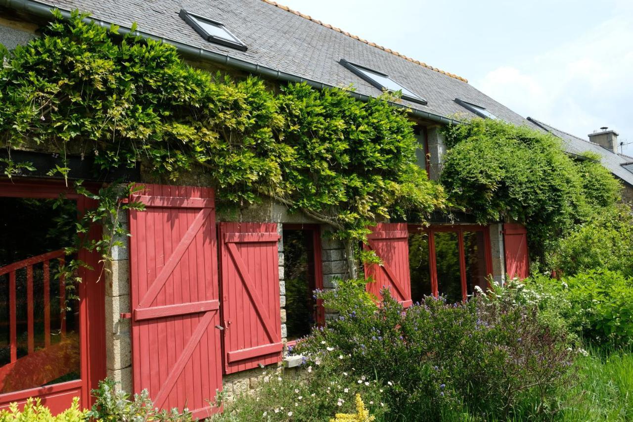La Maison Jaune A La Janaie Parigné Exterior foto
